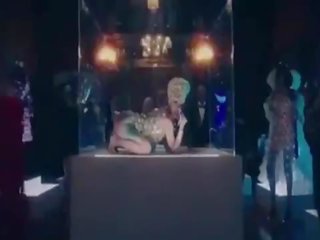 Cardi b כסף mov