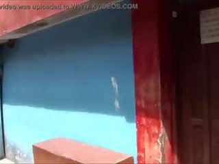 Buck дика шоу sabang пляж puerto galera філіппінка
