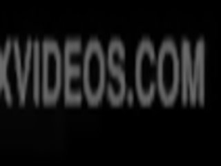 Công khai blowjob từ nina milano ngoài trời