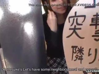 亚洲人 护送 越来越 她的 脸 精子 smeared