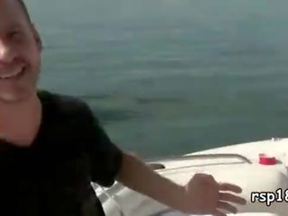 组 的 放荡 学院 青少年 使 一个 狂欢 在 一 房子 党